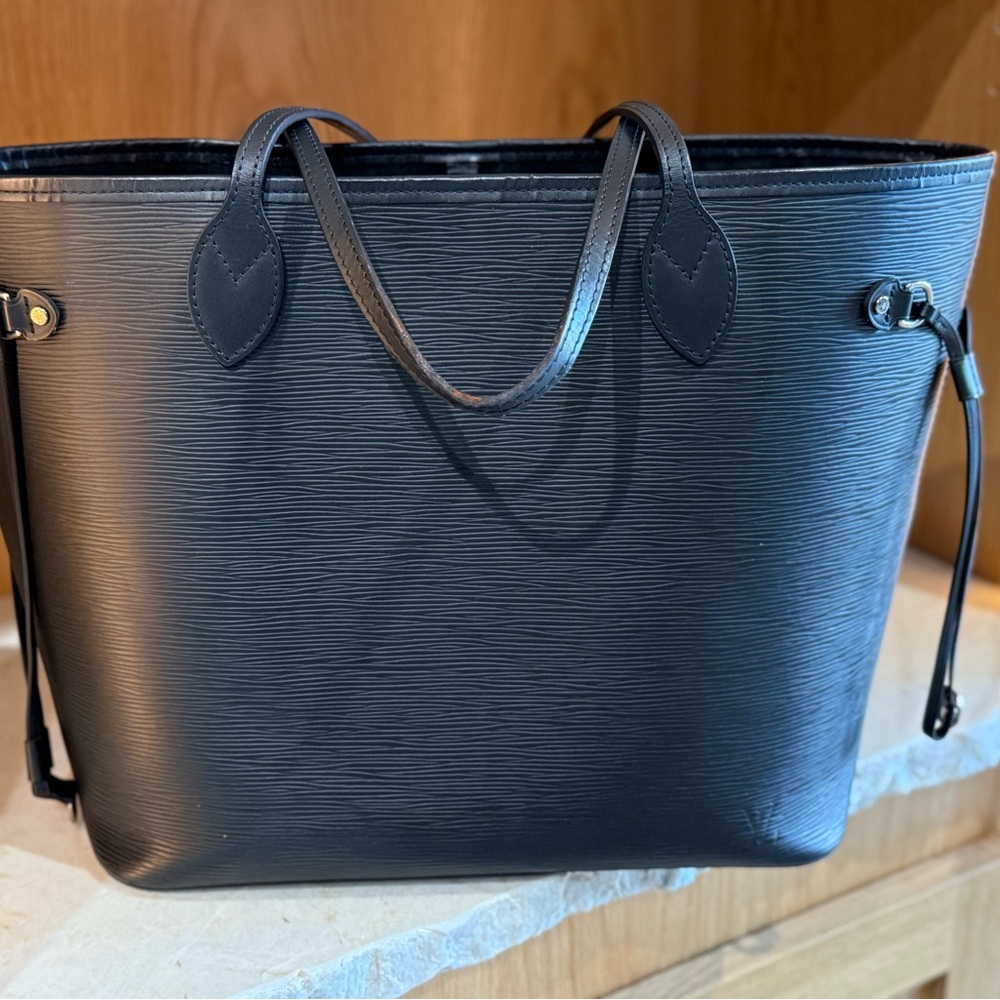 Louis Vuitton Neverfull Tote MM Epi Noir